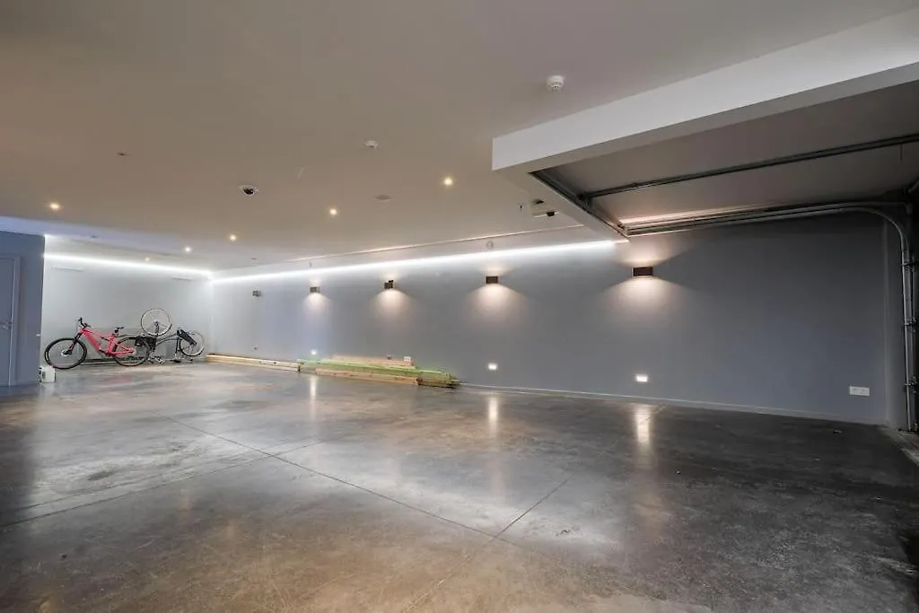 1000M2 Villa With Indoor Pool Bruksela