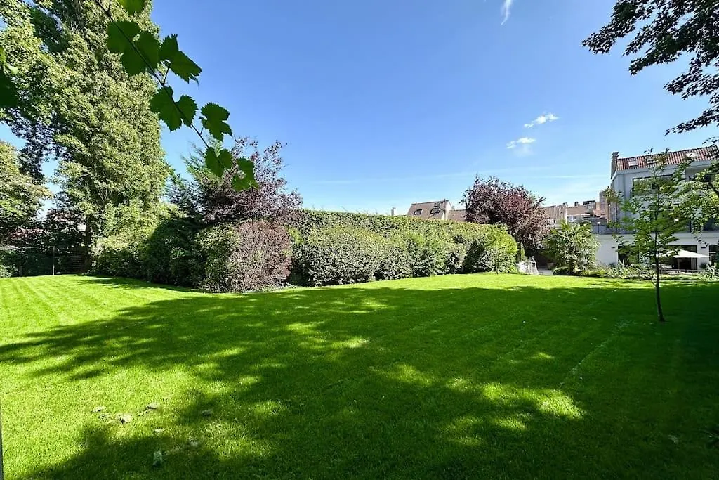 1000M2 Villa With Indoor Pool Bruksela Belgia